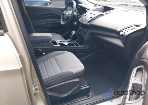 2017 Ford Escape S из США, поврежденный, VIN 1FMCU0F75HUD82158